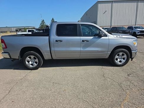 Used 2024 RAM 1500 Big Horn AWD/4WD image 5
