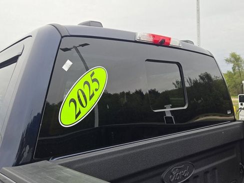 Used 2025 Ford F250 Lariat w/ Lariat Ultimate Package image 15