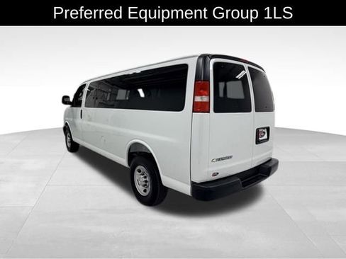 Certified 2025 Chevrolet Express 3500 LS RWD image 4