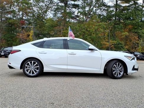 New 2025 Acura Integra image 3