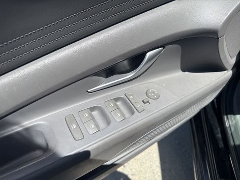 Used 2023 Hyundai Elantra SEL FWD image 16