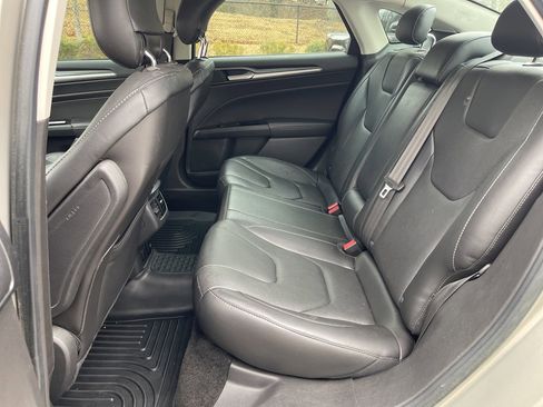 Used 2015 Ford Fusion Titanium image 8