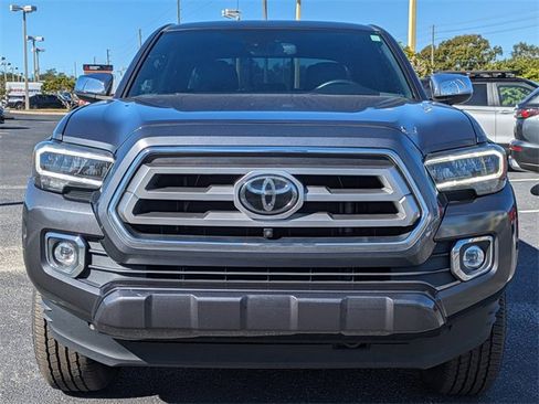 Used 2021 Toyota Tacoma Limited image 9