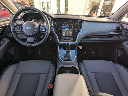 Used 2025 Subaru Outback Onyx Edition image 19