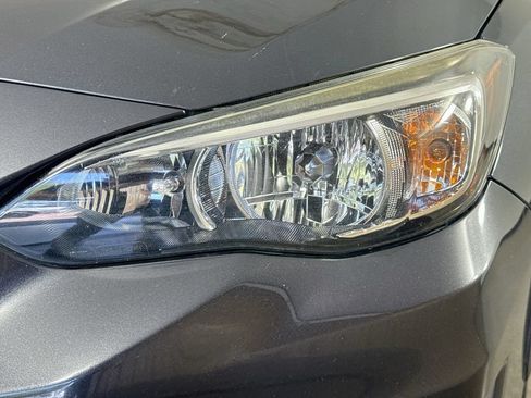 Used 2019 Subaru Crosstrek 2.0i Premium AWD/4WD image 36