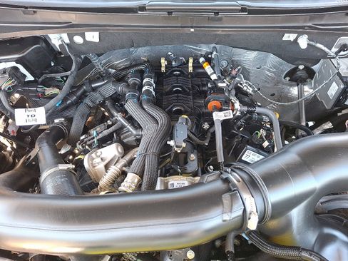 Used 2026 Ford Expedition Tremor AWD/4WD image 27