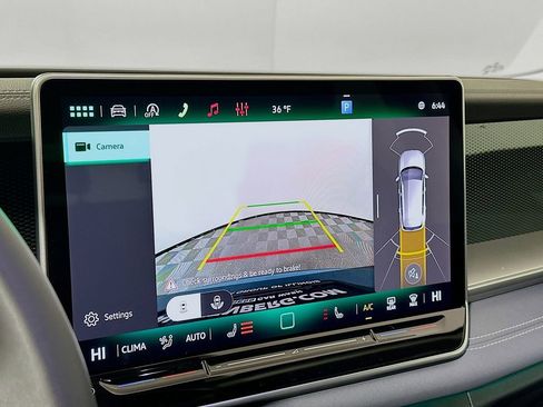 New 2026 Volkswagen Tiguan SE AWD/4WD image 14