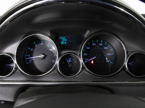 Used 2017 Buick Enclave Leather image 16