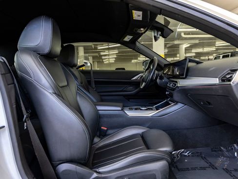 Used 2024 BMW 430i Convertible image 21