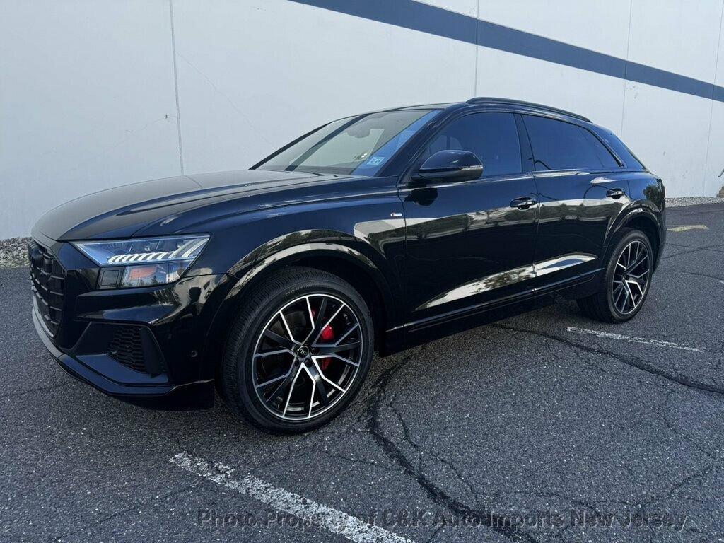 Used 2023 Audi Q8 Premium Plus w/ Premium Plus Package AWD/4WD image 1