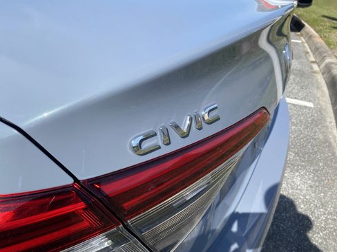 Used 2024 Honda Civic Sport image 22