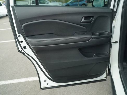 Used 2022 Honda Passport EX-L image 17