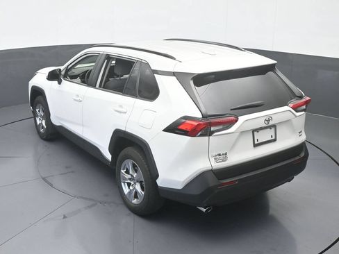Used 2024 Toyota RAV4 XLE AWD/4WD image 45