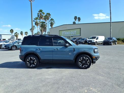 Used 2022 Ford Bronco Sport Outer Banks w/ Tech Package AWD/4WD image 9