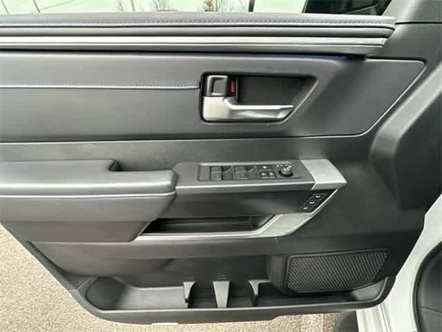 Used 2023 Toyota Tundra Platinum image 18