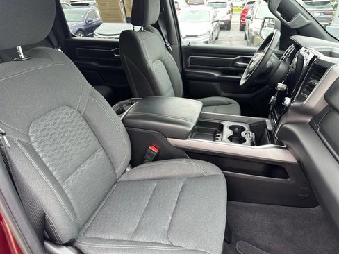 Used 2025 RAM 1500 Big Horn AWD/4WD image 17