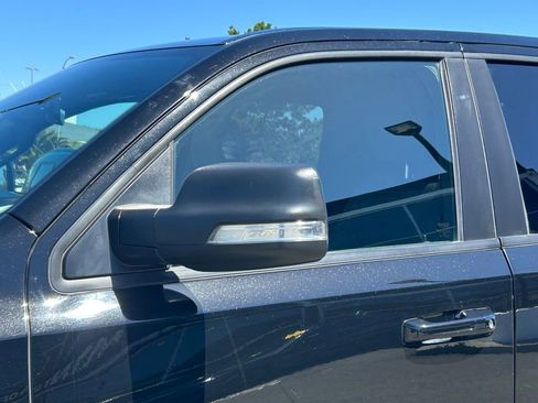 Used 2021 RAM 1500 Big Horn RWD image 10