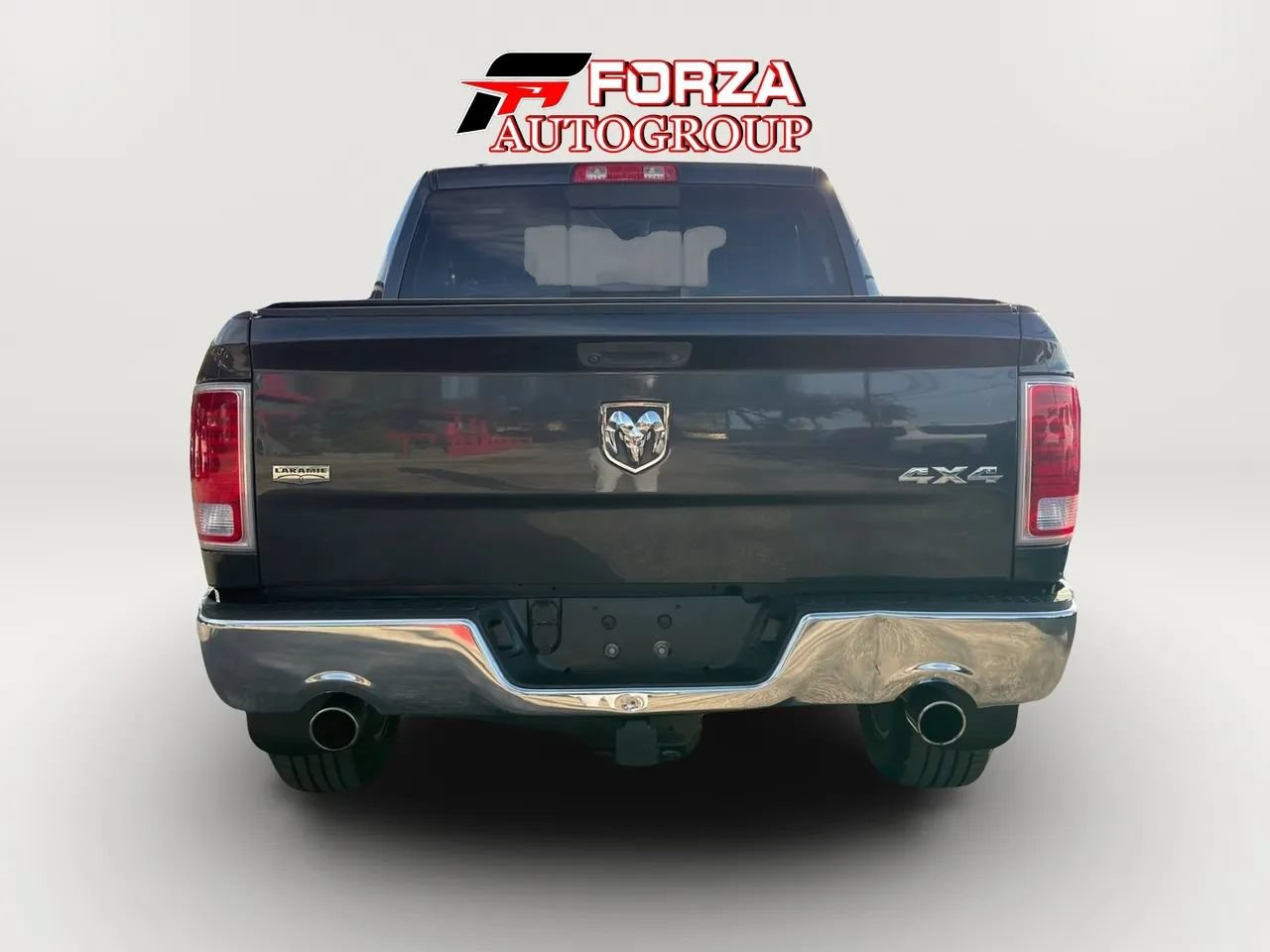 Used 2016 RAM 1500 Laramie w/ Convenience Group AWD/4WD image 5
