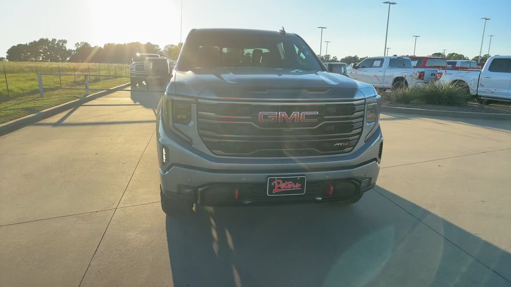 Used 2024 GMC Sierra 1500 AT4 w/ Technology Package AWD/4WD image 4