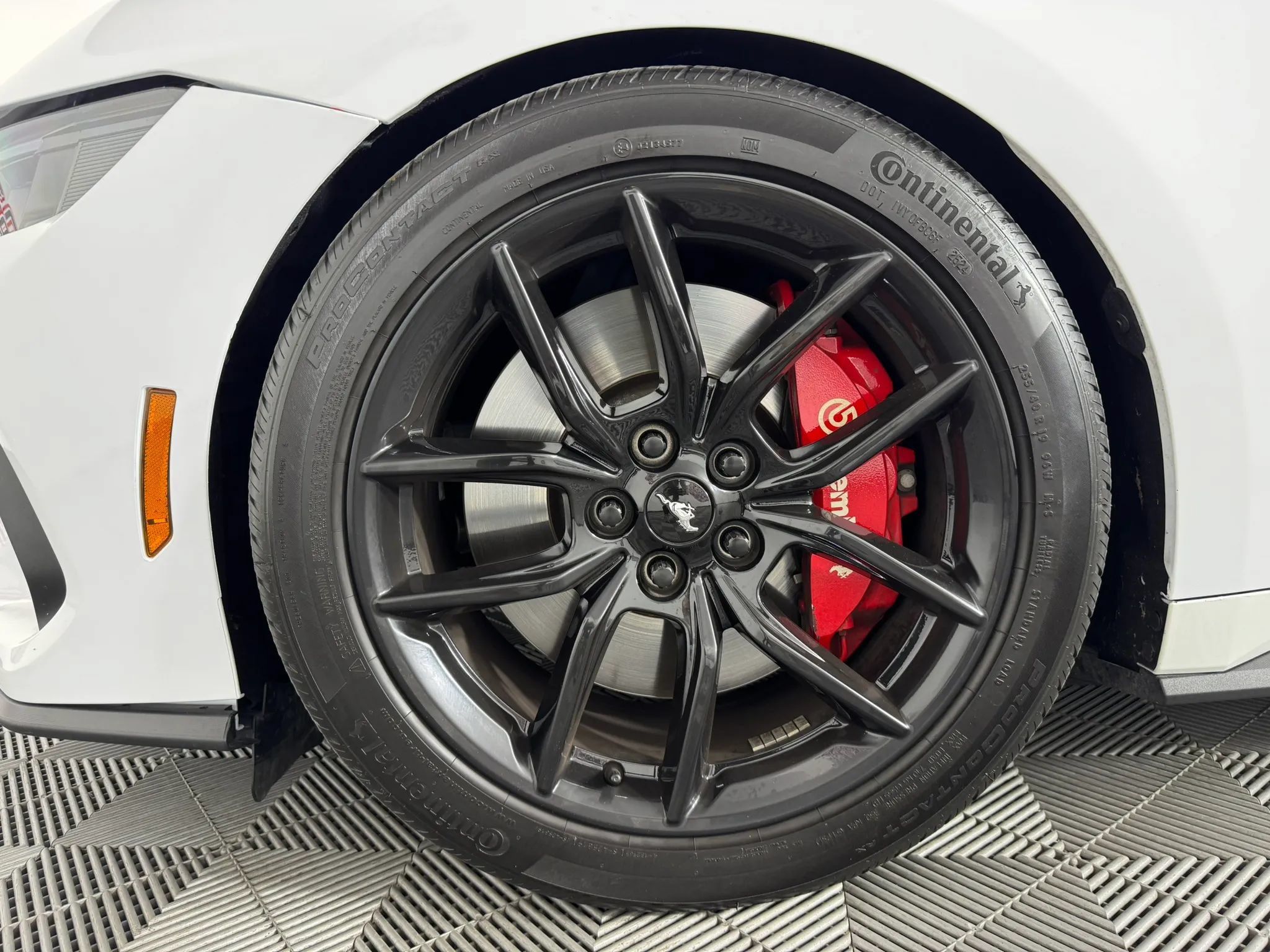 Used 2024 Ford Mustang GT RWD image 36