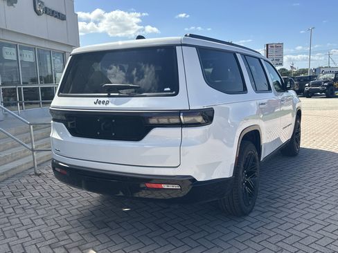 New 2026 Jeep Grand Wagoneer Limited AWD/4WD image 6