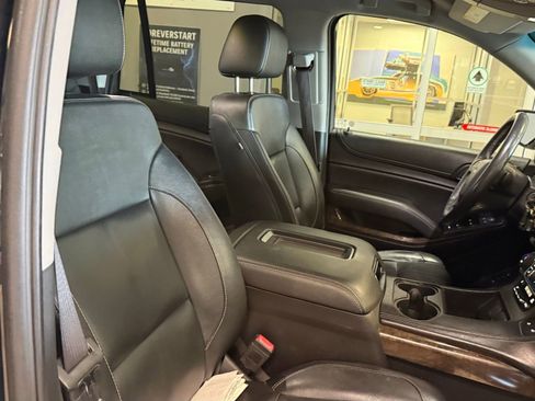 Used 2016 Chevrolet Tahoe LT image 13