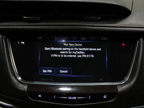 Used 2019 Cadillac XT5 FWD image 17