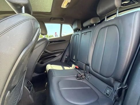 Used 2022 BMW X2 xDrive28i w/ Convenience Package AWD/4WD image 14