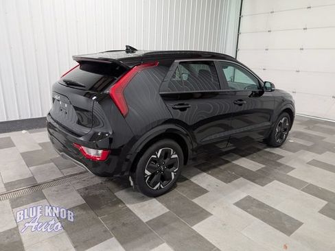Used 2024 Kia Niro Wind FWD image 4