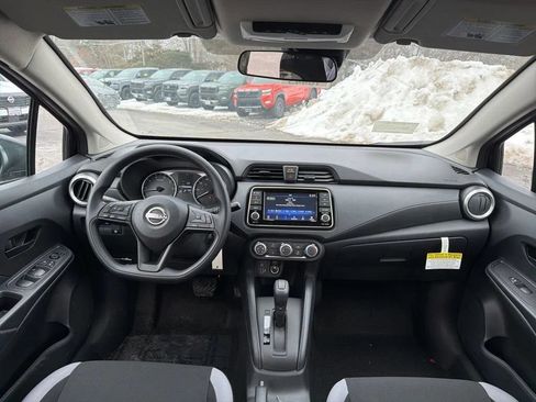 Used 2025 Nissan Versa S w/ Trunk Package FWD image 12