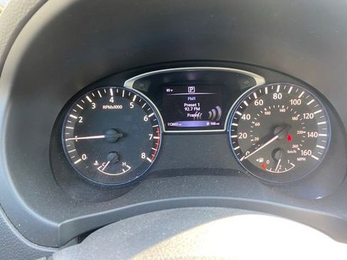 Used 2017 Nissan Altima 2.5 SR FWD image 22