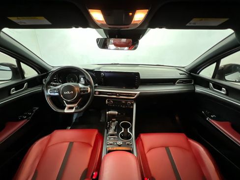 Used 2023 Kia K5 GT-Line w/ GT-Line Premium Package image 9