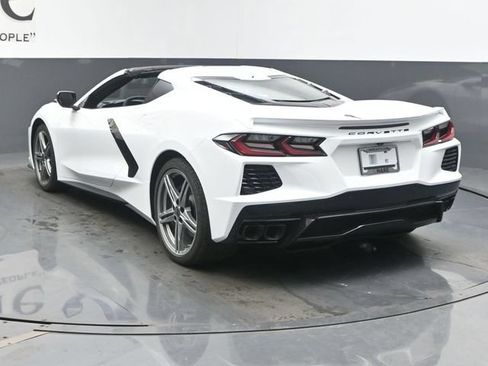 New 2027 Chevrolet Corvette Stingray Coupe w/ 2LT RWD image 18
