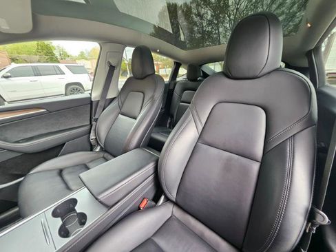 Used 2023 Tesla Model Y Long Range image 36