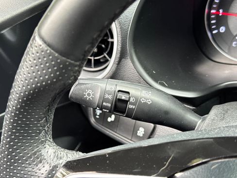 Used 2023 Kia Forte GT-Line w/ GT-Line Premium Package image 21