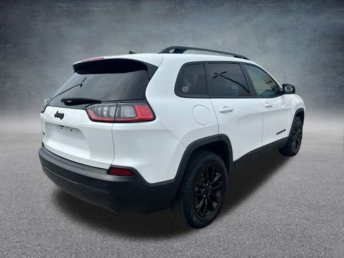 Used 2023 Jeep Cherokee Altitude Lux image 3