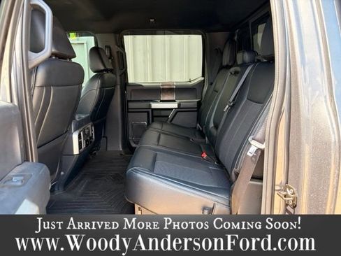 Used 2022 Ford F250 Lariat w/ Lariat Ultimate Package AWD/4WD image 9