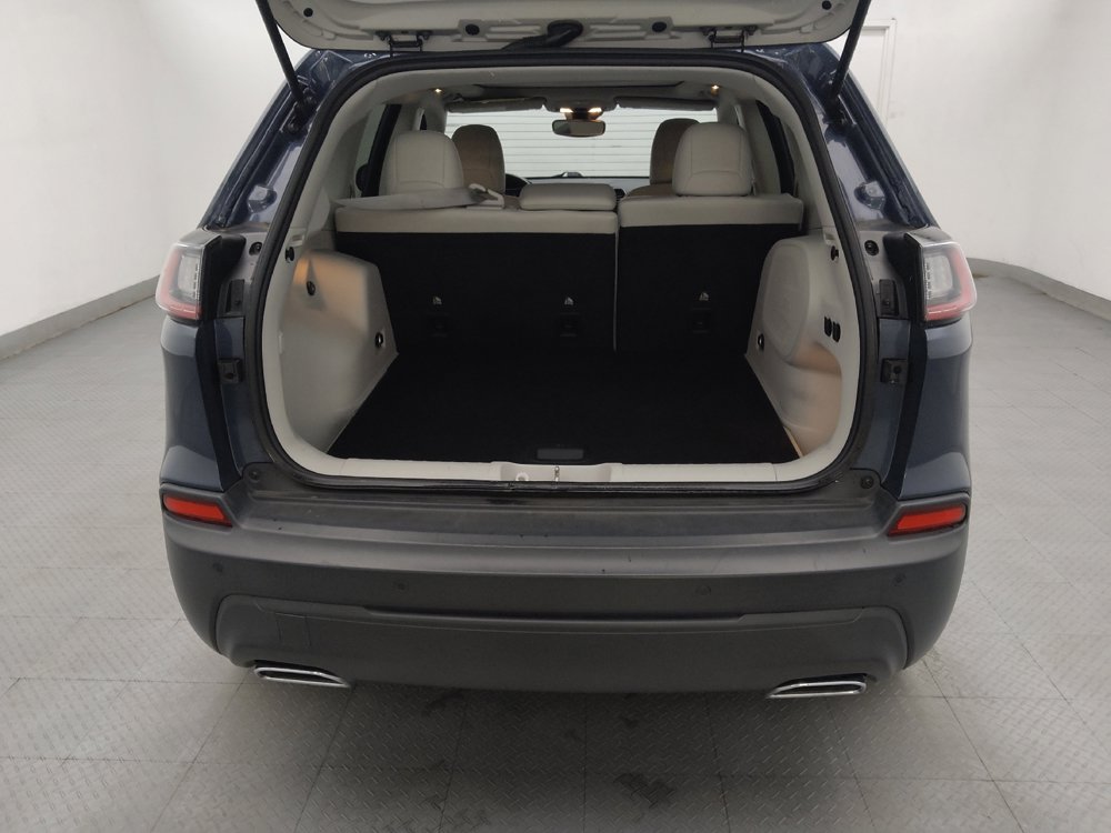 Used 2021 Jeep Cherokee Latitude Lux w/ Sun & Sound Group FWD image 29