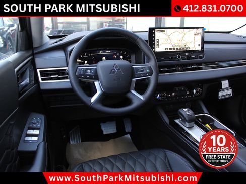 New 2025 Mitsubishi Outlander SEL image 12