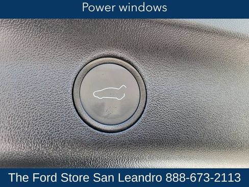 Used 2021 Tesla Model Y Long Range AWD/4WD image 25