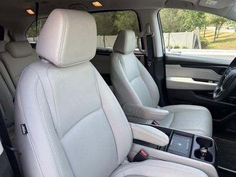 Used 2025 Honda Odyssey EX-L image 15