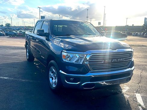 Used 2020 RAM 1500 Lone Star RWD image 3