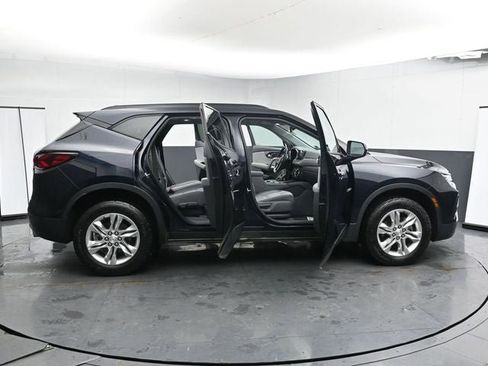 Used 2020 Chevrolet Blazer LT image 31