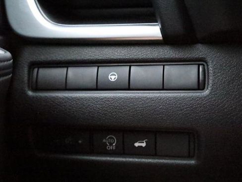 Certified 2023 Nissan Rogue SV w/ SV Premium B Package AWD/4WD image 20