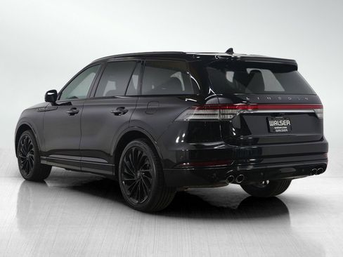 Used 2023 Lincoln Aviator Reserve w/ Equipment Group 201A image 3