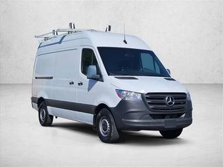 Used 2023 Mercedes-Benz Sprinter 2500 video 3
