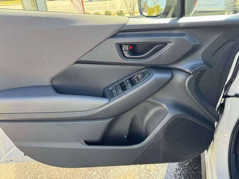 Certified 2024 Subaru Crosstrek 2.0i Premium image 15