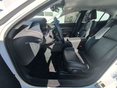 Used 2019 MAZDA MAZDA3 AWD Sedan w/ Select Package image 9