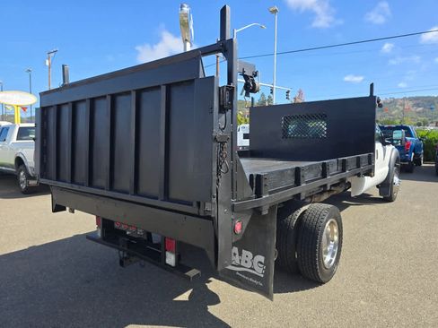 Used 2013 Ford F550 XL 2WD SuperCab 186 WB 84 CA w/ XL Value Pkg image 5