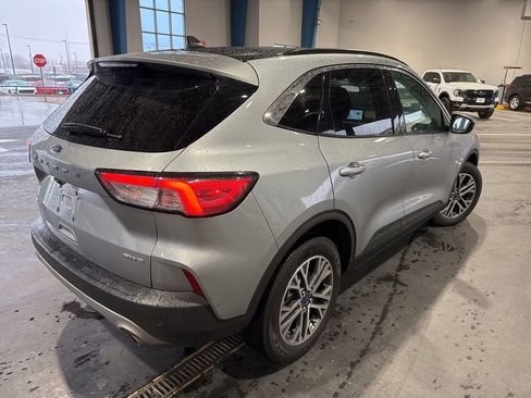 Used 2022 Ford Escape SEL image 11